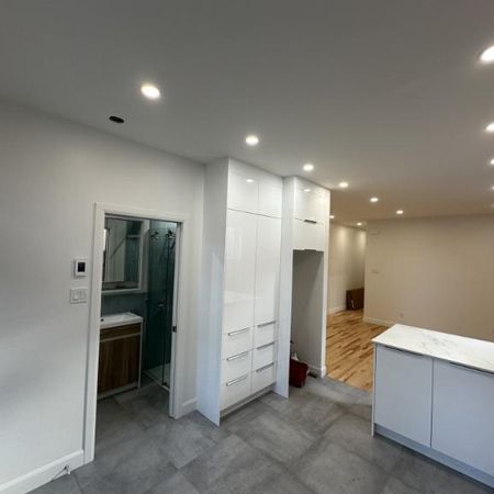 4 1/2 - Montréal (Villeray) - 1 900 $/mois - Photo 4