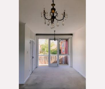 1 Bed, 1 Bath - Photo 3