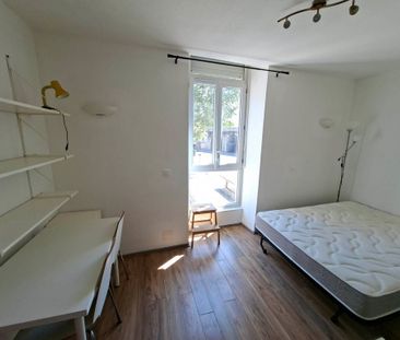 Location Appartement 1 pièce 15m² NIMES 30000 - Photo 6