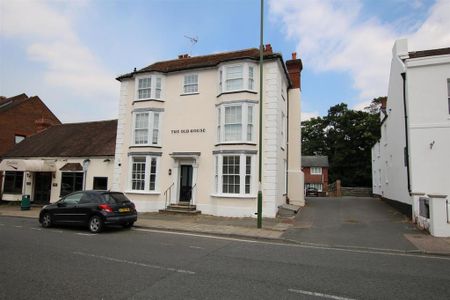 1 bedroom flat to rent - Photo 4