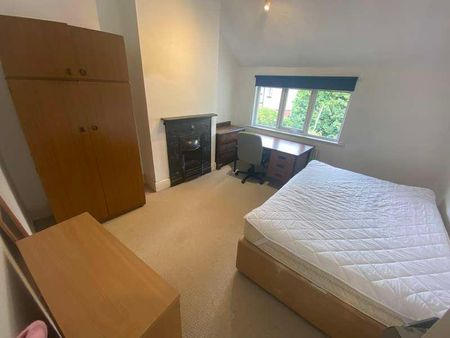 Langhorn Road, SO16 - Photo 2