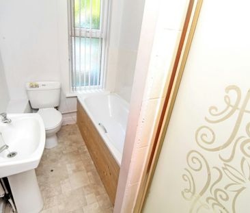 Derby Grove, Lenton, Nottingham, NG7 - Photo 2