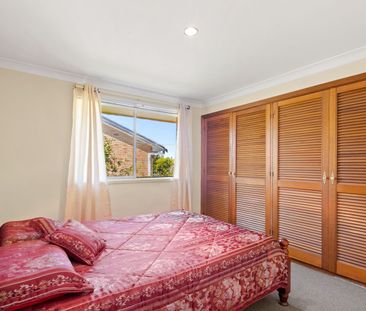 Available Now - Spacious 3 Bedroom Unit in Prime Location - Photo 6