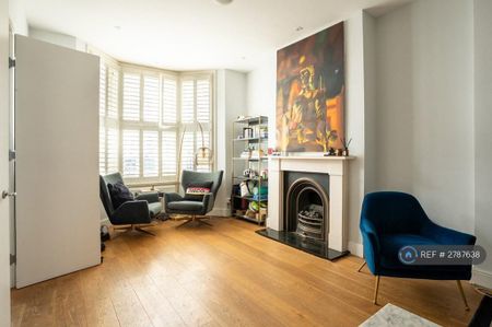 4 bedroom terraced house to rent - Photo 2