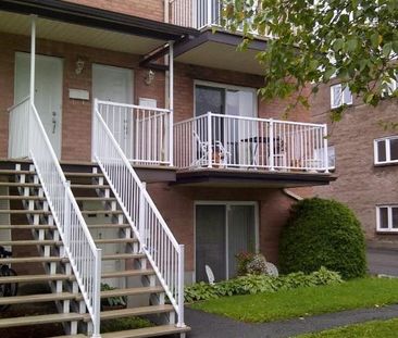 5 1/2 (3 grandes chambres) à louer — 705 rue Main, Gatineau, 3-Bedr... - Photo 1