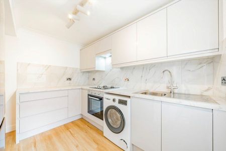 Sutherland Avenue, Maida Vale, W9 - Photo 3