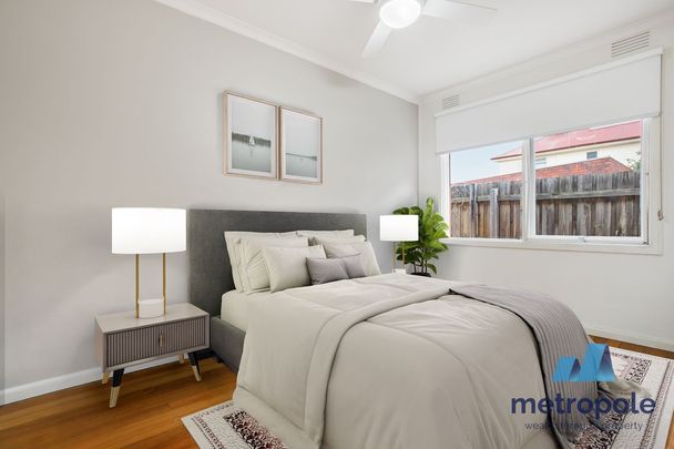 4/11 St Kinnord Street, ABERFELDIE, VIC - Photo 1