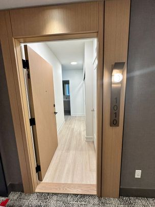 For Lease - 60 Central Park N/A Unit# 1010, Toronto, Ontario - Photo 1