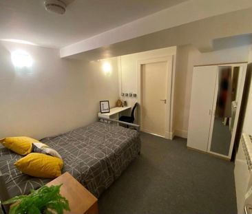 3 bedroom ground floor maisonette to rent - Photo 6