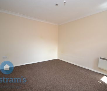 2 bed Apartment for Rent - Photo 1