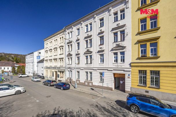 Pronájem bytu 1+kk a garsoniéry 28 m² - Photo 1