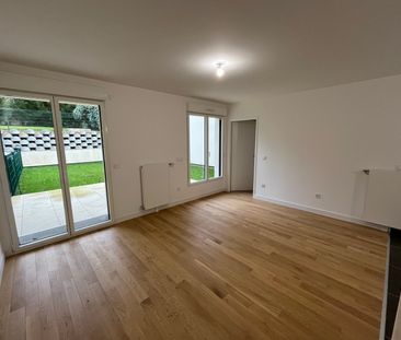 Location Appartement 2 pièces 42m² CORMEILLES EN PARISIS 95240 - Photo 2