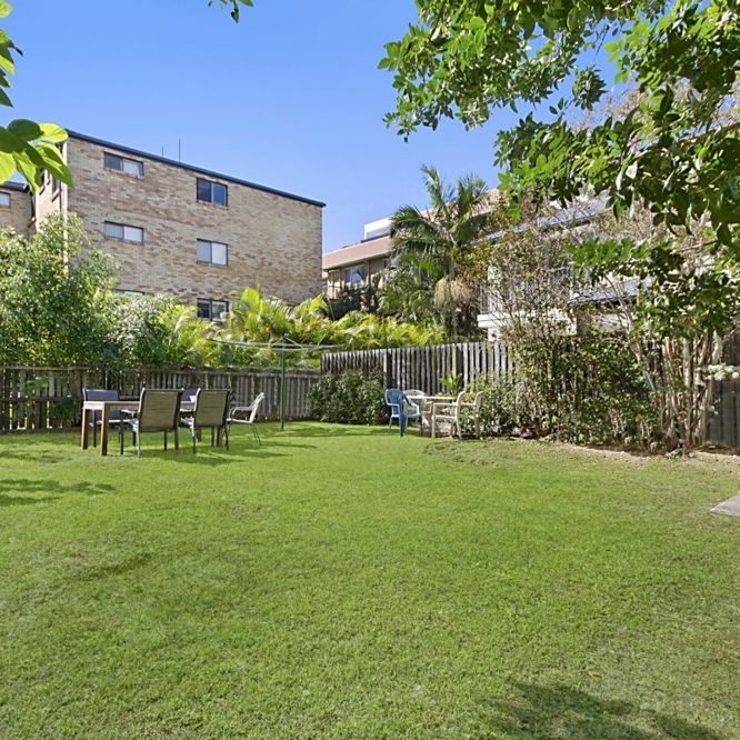 TIDY ONE BEDROOM UNIT - Photo 1