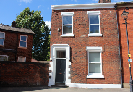 1 bedroom in a house share to rent - Photo 2