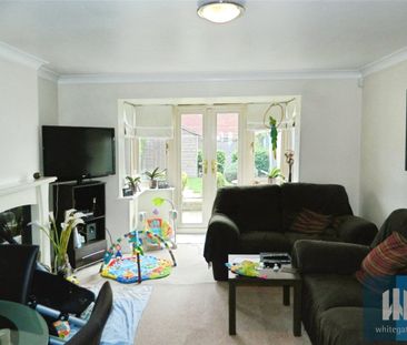 Elliotsdale Street, Featherstone, Pontefract, West Yorkshire, WF7 - Photo 1