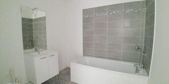 Location Appartement 2 pièces 52m² TOURCOING 59200 - Photo 3