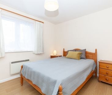 Kimber Close, Wheatley - Photo 1
