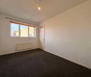 Asquith Close, Hereford, HR4 - Photo 2