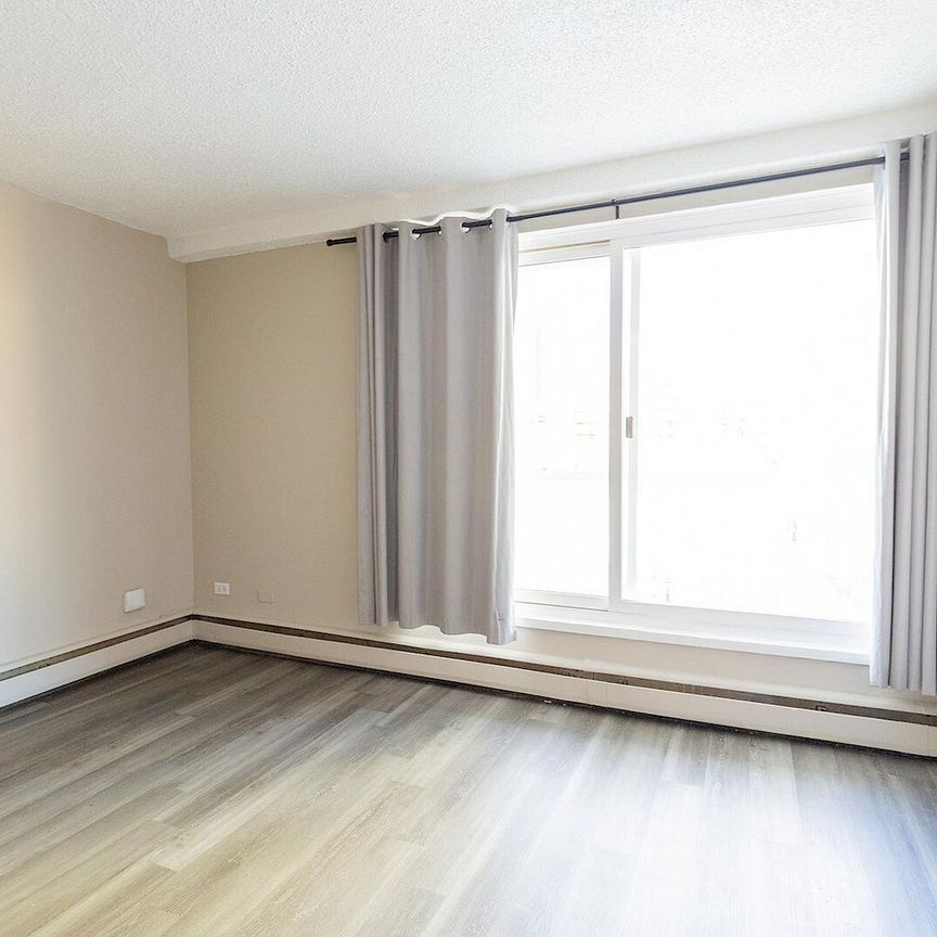 211 14 Avenue SW, Calgary - Photo 1