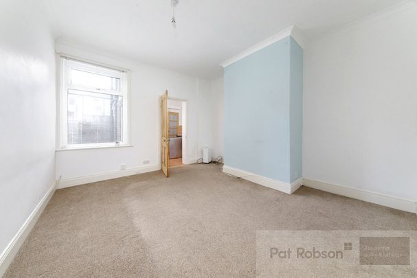 Beaumont Terrace, Newcastle Upon Tyne - Photo 1