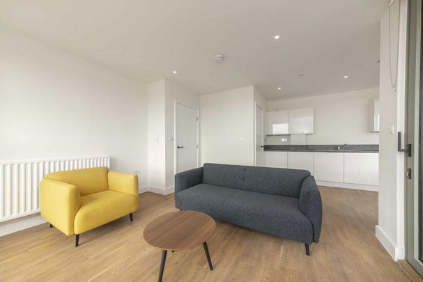 2 bedroom flat to rent - Photo 1