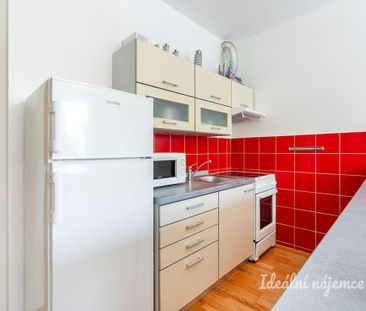 Pronájem bytu 1+kk 32 m2 - Фото 1