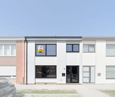 Gerenoveerde woning met 3 slaapkamers en tuin in Zedelgem! - Foto 6