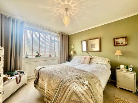 2 bedroom semi-detached bungalow to rent - Photo 5