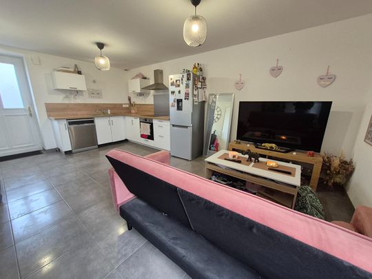 Location Appartement 3 pièces 47m² COMBOURG 35270 - Photo 1