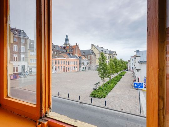 Centrum Gent. Handelsruimte (vrij van brouwer) met mogelijkheid tot bewoning op een toplocatie – Overpoort. - Photo 1