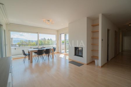 Beautiful penthouse of 121 m2 with terrace - Photo 2