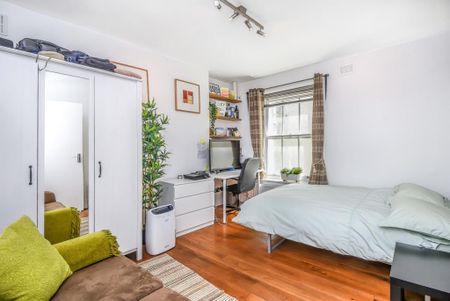 Studio to rent - Photo 4
