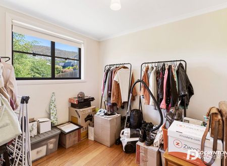 2/1 chessington ct, sandy bay tas 7005 - Photo 4