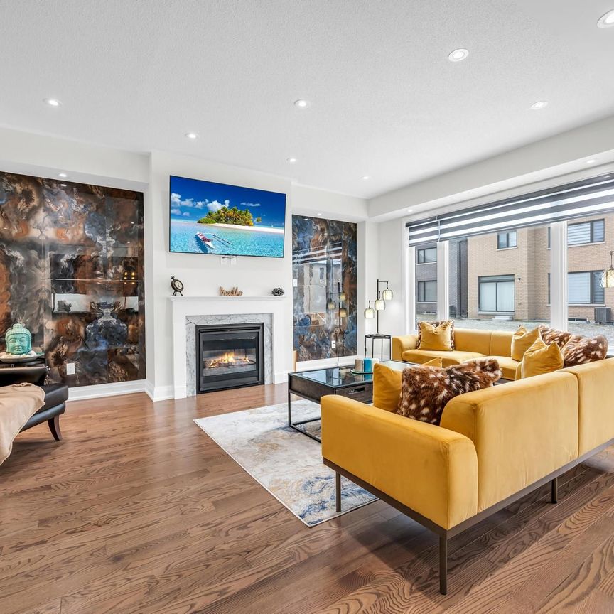 For Lease - 12 Trellanock Road, Brampton, Ontario - Photo 1