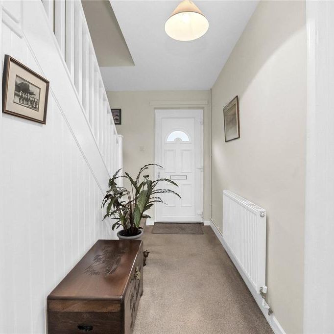 3 bedroom semi-detached house to rent - Photo 1