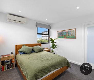 1B Huntly Street, Footscray VIC 3011 - Townhouse For Rent | Domain - Photo 4
