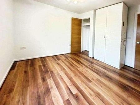 Bletchley Court, Letchworth Road, Stanmore, Greater London, HA7 - Photo 4