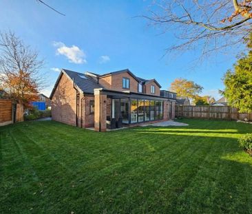 4 bedroom detached house to rent - Photo 2