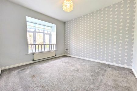 3 Bedroom Semi Detached To Let - Photo 2