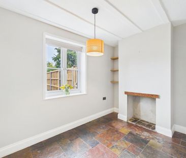 2 bedroom house to rent - Photo 1