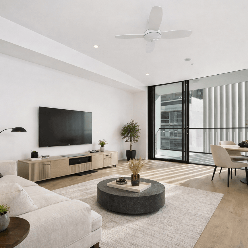 Modern One-Bedroom Apartment in the Heart of Bondi Junction - Photo 1