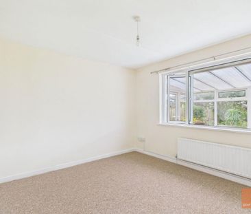 3 bedroom link detached house to rent - Photo 1