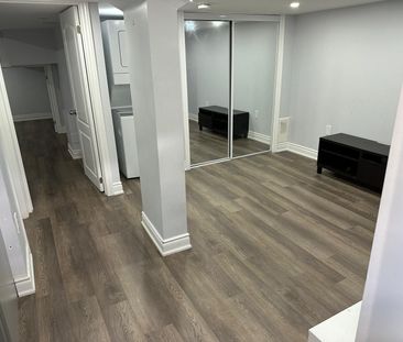 For Lease - 60 Hollingsworth Circle, Brampton, Ontario - Photo 5