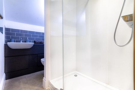 Studio to rent - Photo 5