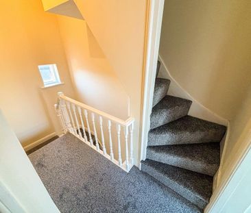 2 bedroom terraced house to rent - Photo 3