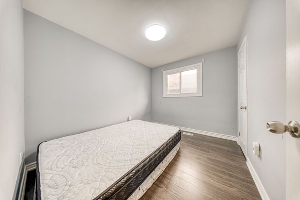 For Lease - 588 Warden Avenue Unit# Upper, Toronto, Ontario - Photo 1