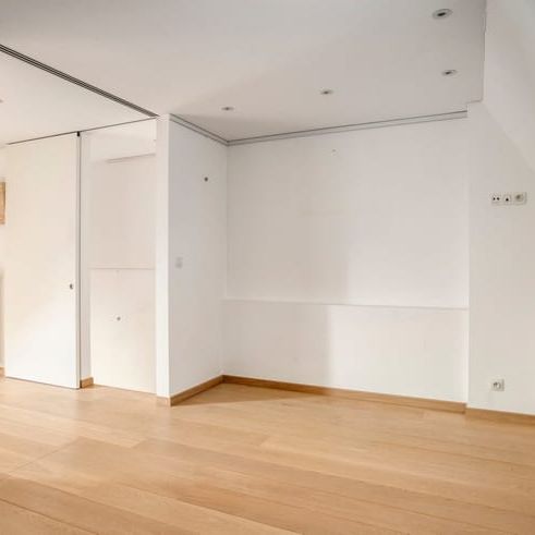 Appartement te huur - Photo 1