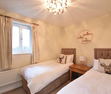 Swan Walk, Shepperton, TW17 - Photo 6