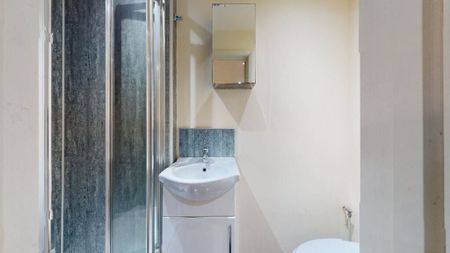 Studio Flat, London, NW2 - Photo 5