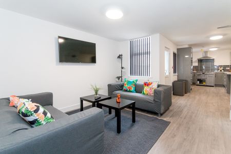 6 Bed Terraced House, Saxony Road, L7 - Photo 2